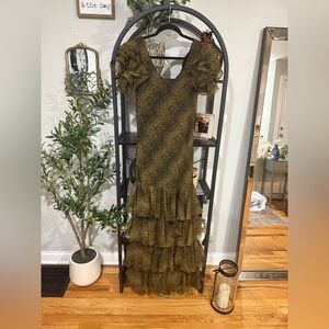 Shape FX Black and Gold Ruffle Maxi Dress size 6